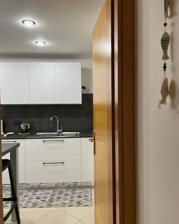 Casa Blu Mare Apartment *